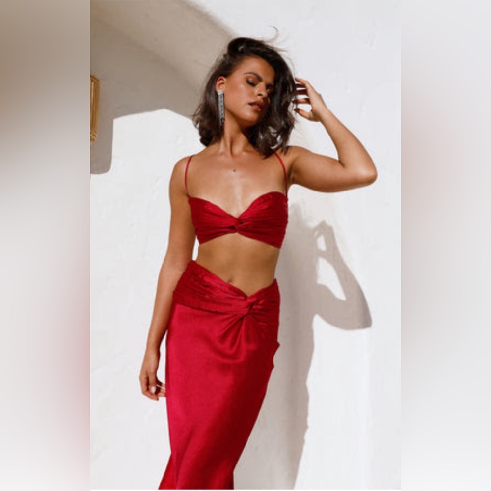 Hello Molly Crop Top, NWT